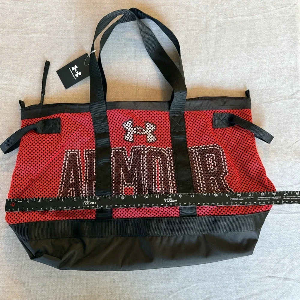 Under Armour UA Undeniable Mesh Duffle Gym Bag Red Black Large Tote NEW